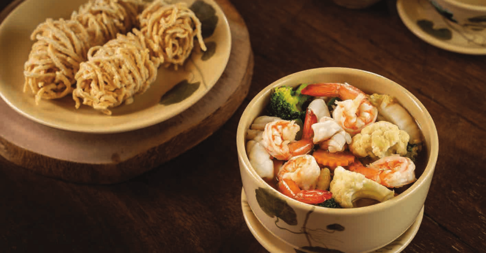 MÌ XÀO GIÒN HẢI SẢN