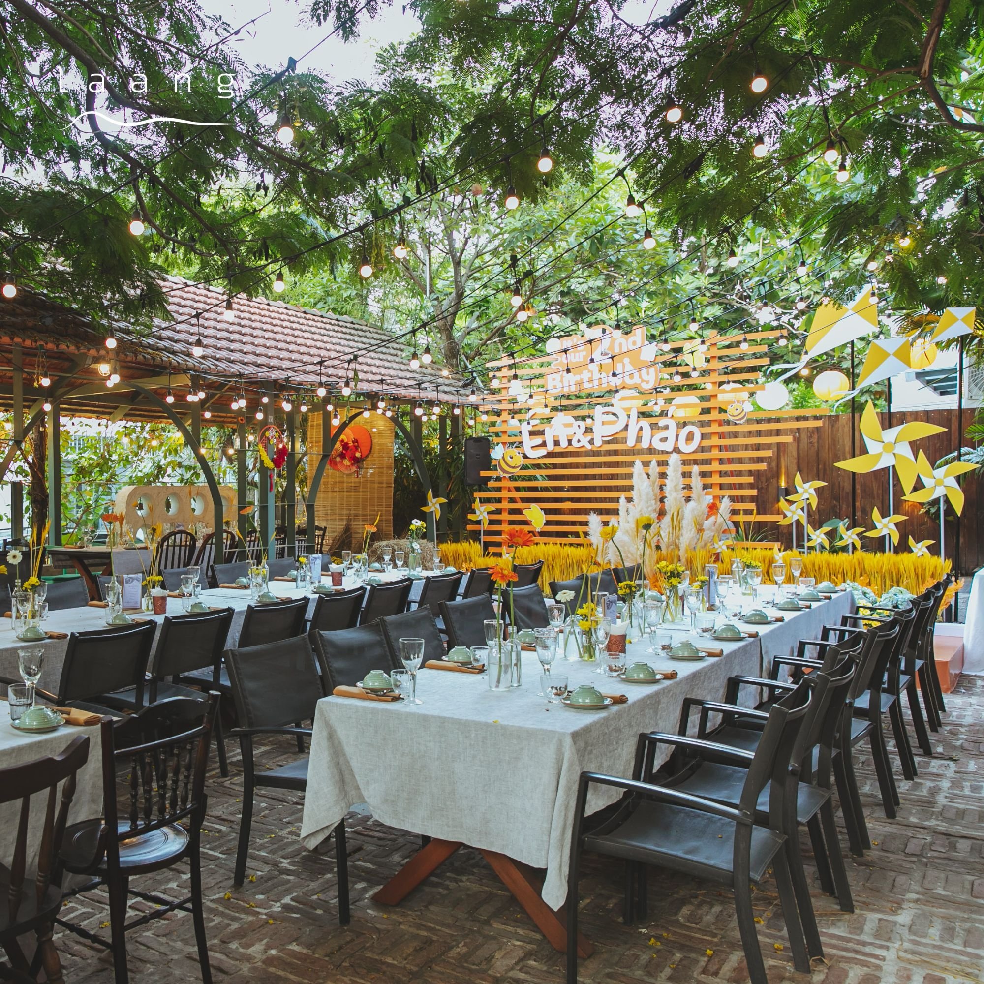 DỊCH VỤ TIỆC & ĂN ĂN TẠI QUÁN BỤI